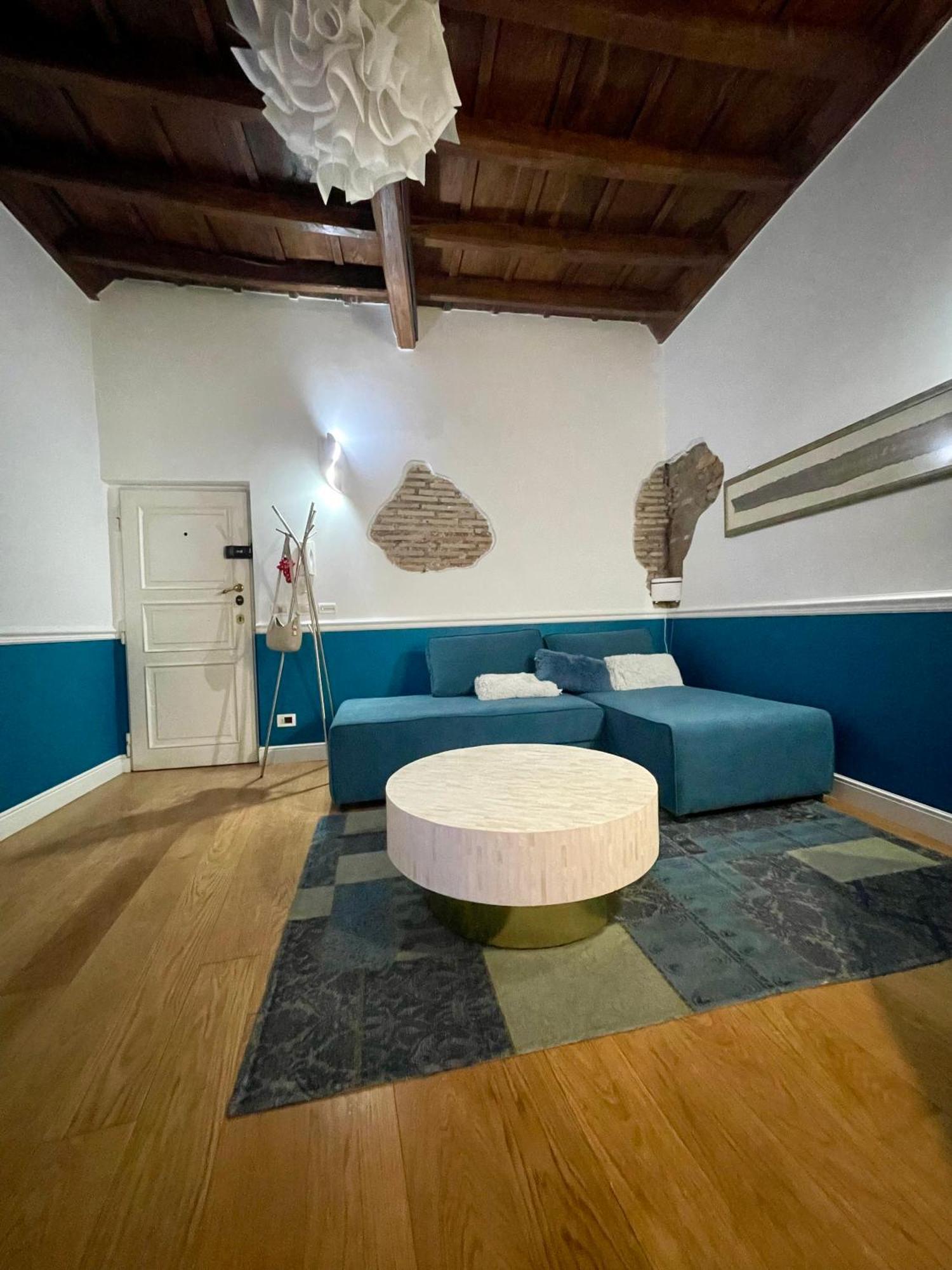 Boutique Apartment Pantheon Рим Экстерьер фото